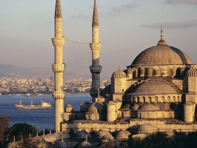 Отдых, ночная жизнь и развлечения Стамбула