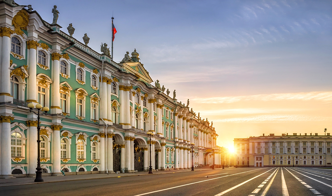 летний отпуск в Санкт-Петербурге