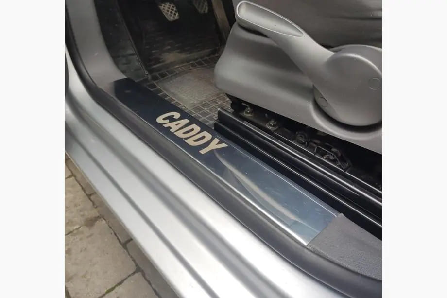 Декоративні накладки на Volkswagen Caddy 2